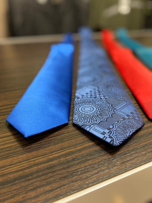 Stilingi kaklaraiščiai